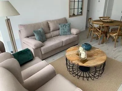 Nardos Apartmán Llanes